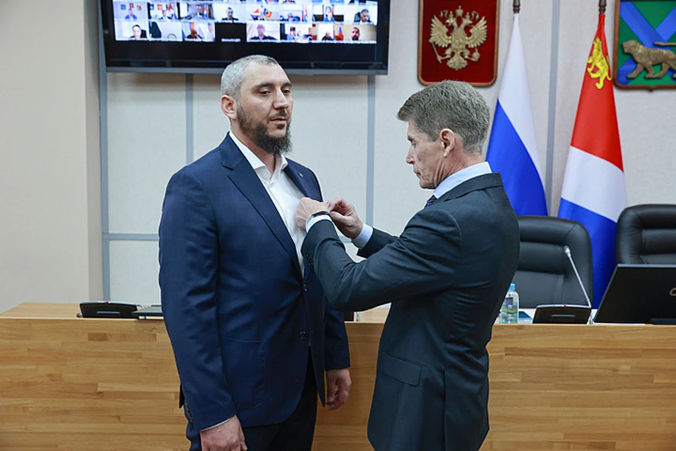 Андрей Воробьев получил знак особого отличия «Герой Приморья».