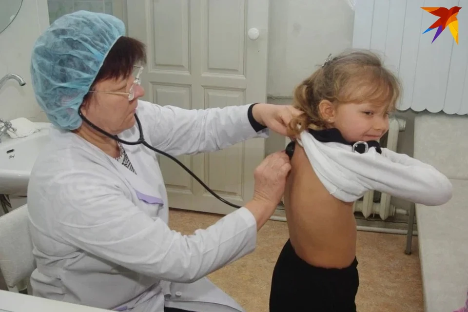 Белорусский врач-педиатр рассказала, как обезопасить детей от педикулеза в летних лагерях. Снимок носит иллюстративный характер.