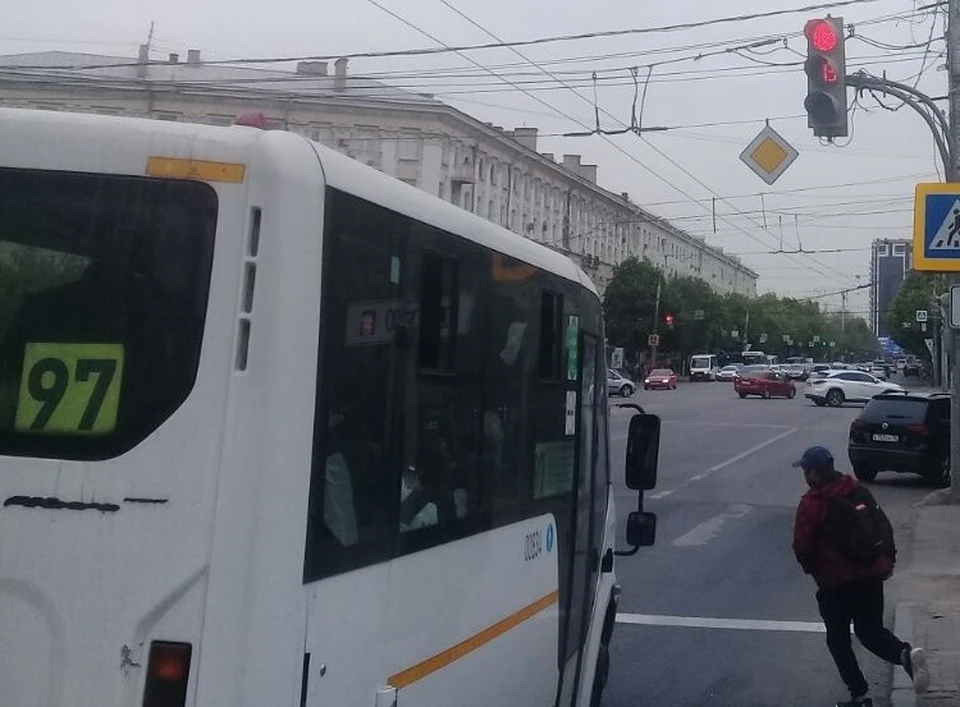 С завтрашнего дня, 4 июня, автобусы, курсирующие по 44-му маршруту в Воронеже, будут следовать по новой схеме.