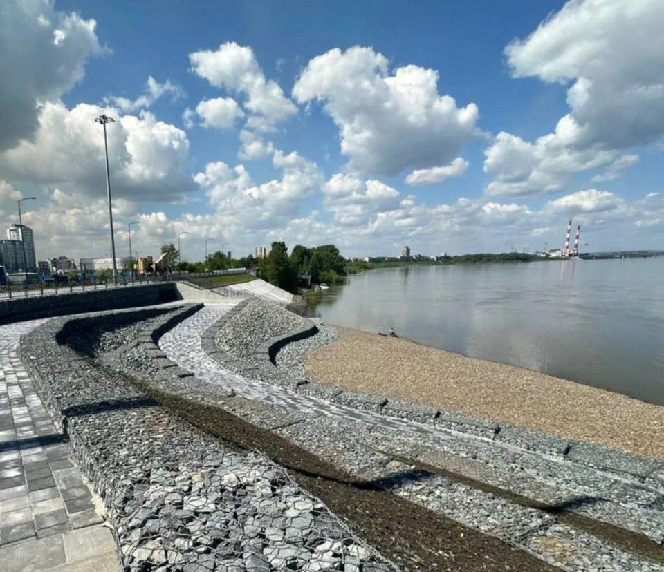 Еще один участок новой Набережной Томи в Кемерове откроется этим летом. Фото - телеграм - канала Дмитрия Анисимова.