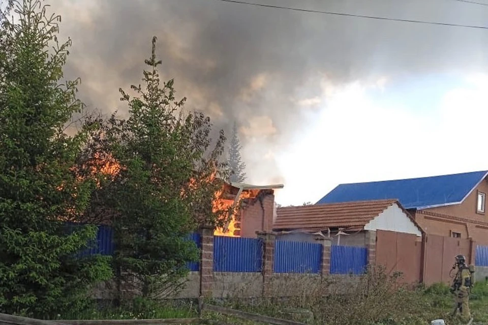 Дети 6 и 11 лет попали в больницу с ожогами. Фото: Противопожарная служба Челябинской области