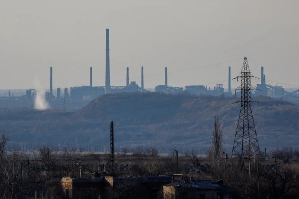 Для восстановления Авдеевского коксохимического завода понадобятся огромные средства. Фото: REUTERS