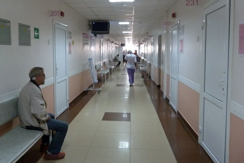 Врачи тюменского «Медицинского города» пришили руку пациентки к животу