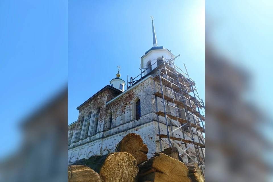 Богоявленский храм радует гостей и жителей деревни Ляли. Фото: из личного архива Владимира Левичева