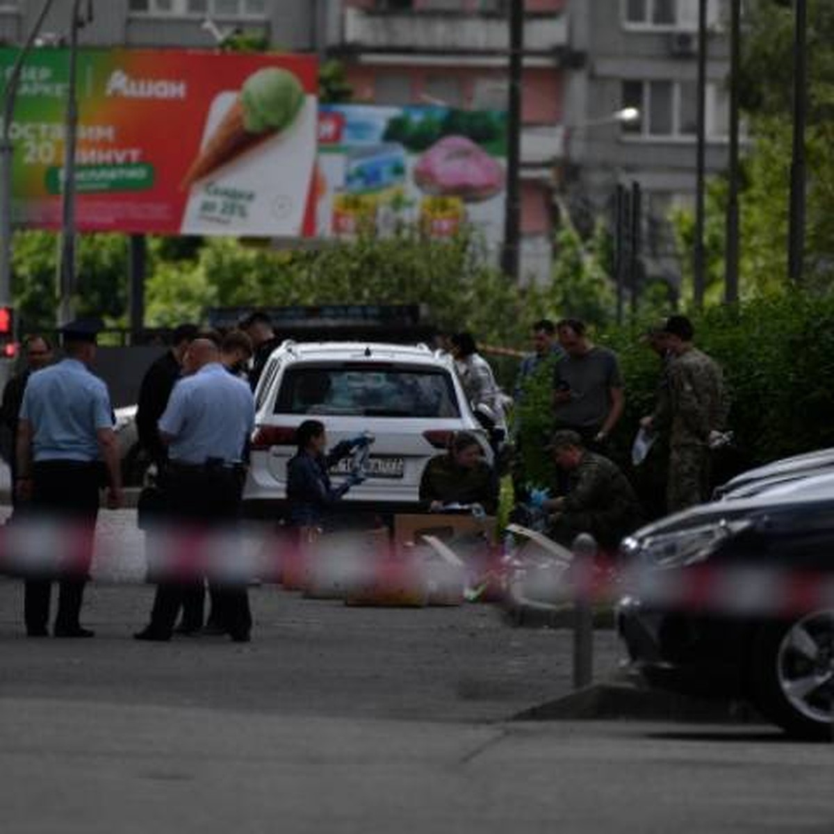 Подкараулили на парковке и затолкали в машину: Четырех жителей Ростовской  области обвинили в похищении человека - KP.RU