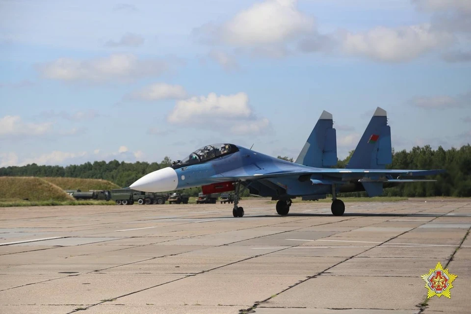 В Беларуси самолет Су-30СМ подняли по тревоге в небо. Фото: телеграм-канал Минобороны Беларуси