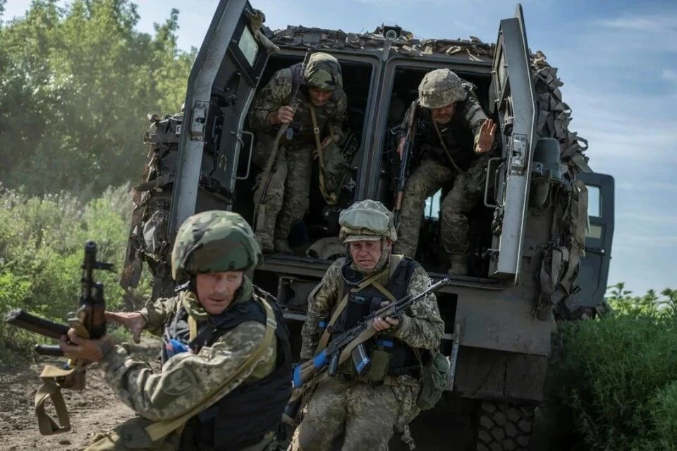 Марочко: командиры ВСУ продолжают имитировать контратаки под Харьковом