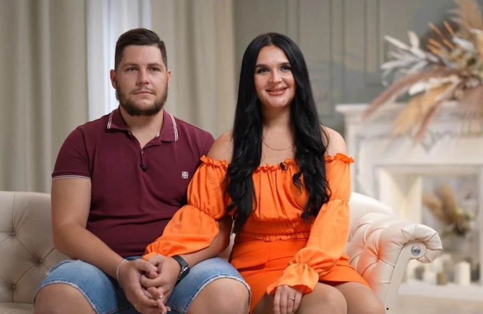Мария по профессии организатор мероприятий, а ее муж Евгений – госслужащий