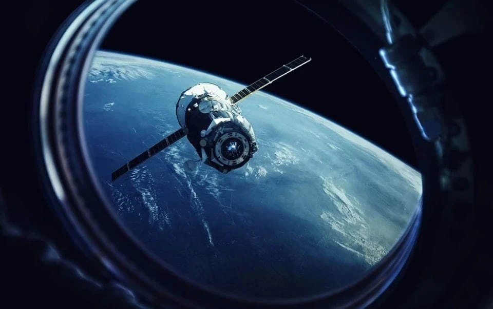 Командование США: Российский спутник «Ресурс-П» распался в космосе