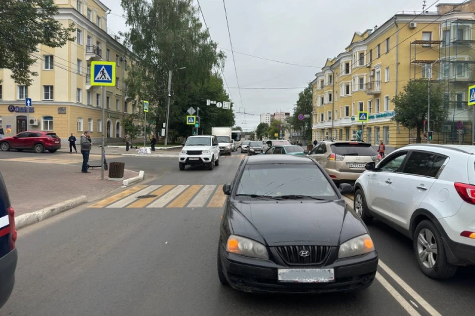 Авария произошла на улице Карла Маркса. Фото: ГИБДД Кировской области