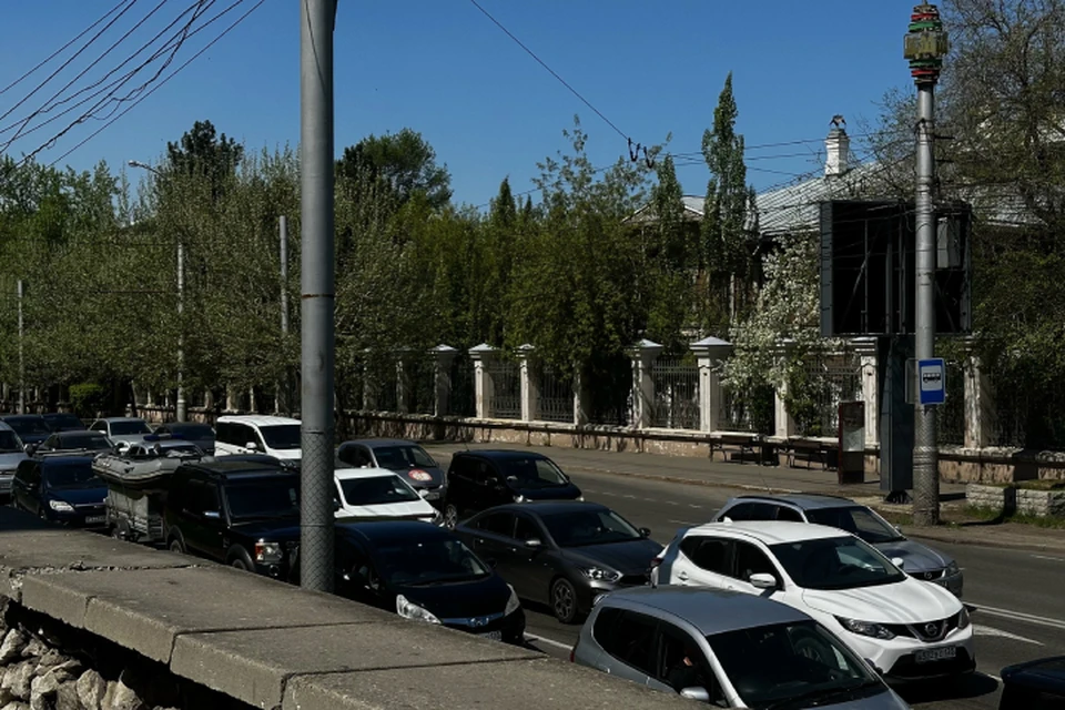 Движение транспорта ограничат в Иркутске в День молодежи.