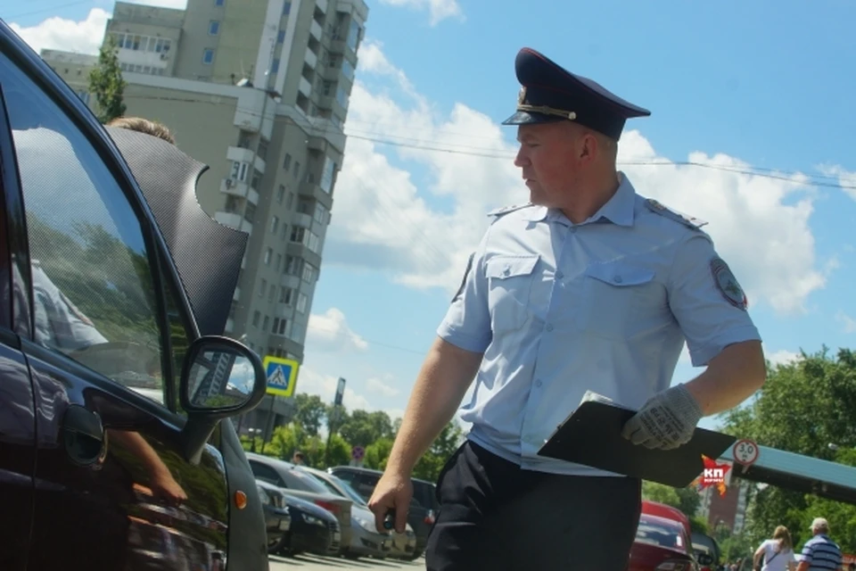 Житель Сенгилея ездил на машине с поддельными номерами. Фото архив КП