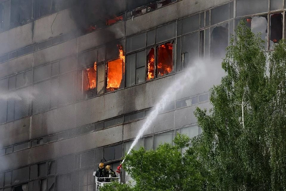 Полиция поминутно восстановила события борьбы с пожаром во Фрязино. Фото: Сергей Савостьянов