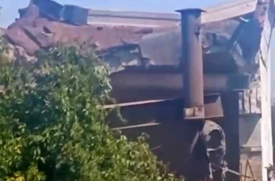 Два человека погибли в результате взрыва газа на насосной станции в Волгограде Фото: Кадр из видео