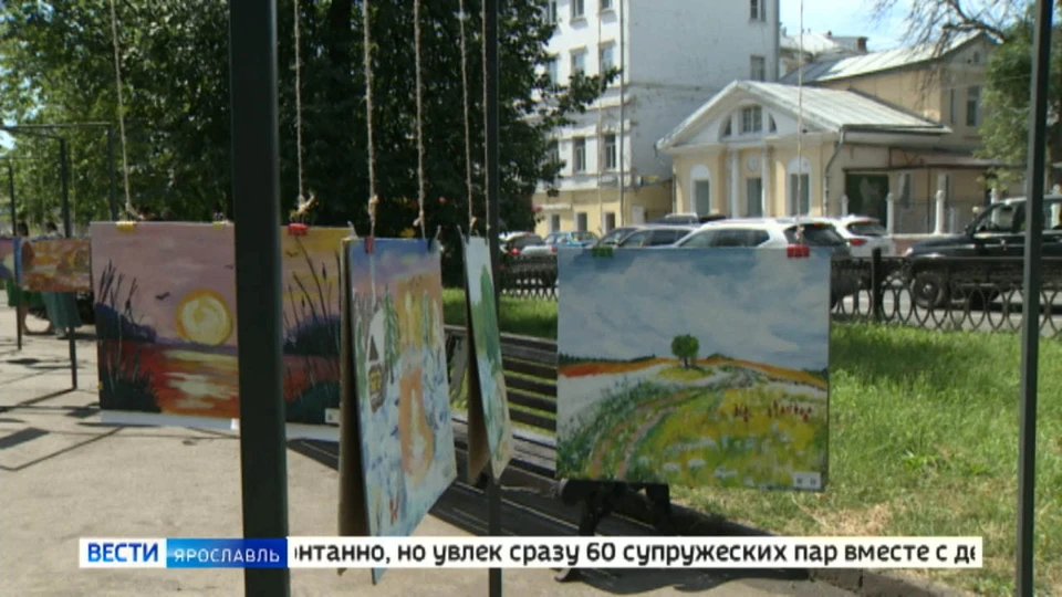 Участники выбирали самые любимые места Ярославской области и старались запечатлеть их на холсте