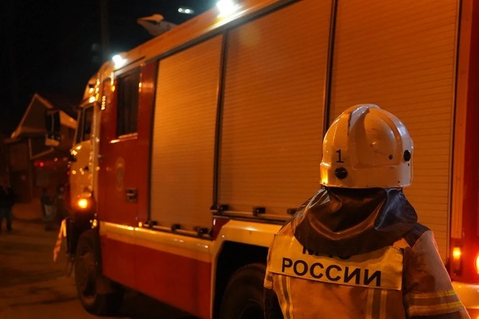 Тушили пожар 13 человек, использовалось 4 единицы техники