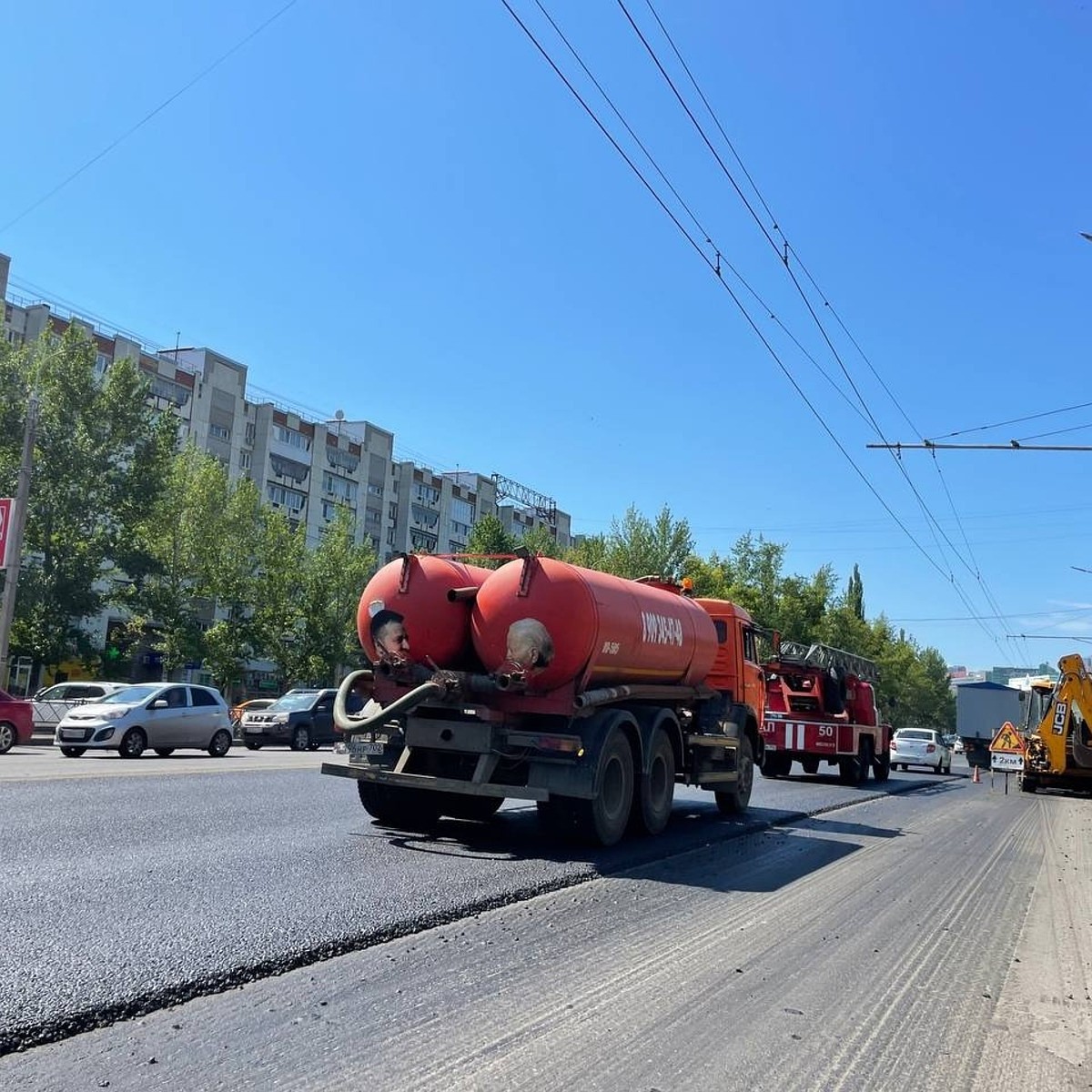 В Уфе начали укладывать асфальт на улице Маршала Жукова в Сипайлово - KP.RU