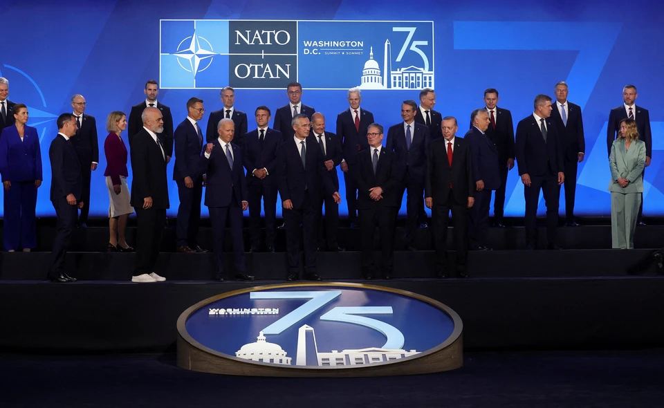 Страны НАТО в итоговой декларации саммита назвали направления расширения альянса.