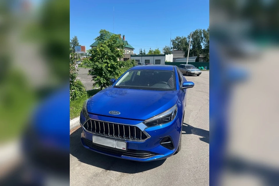 Под Новосибирском мужчина выплатил алименты детям после ареста автомобиля. Фото: ГУФССП России по Новосибирской области.
