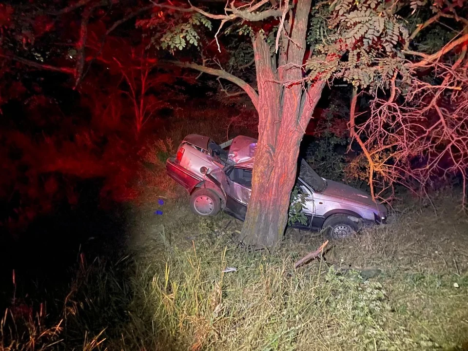 В Шахтах трое молодых людей попали в серьезное ДТП. Фото: УГИБДД по Ростовской области