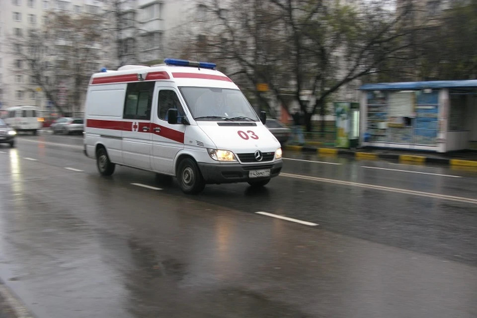 Автомобиль перевернулся в Магаданской области