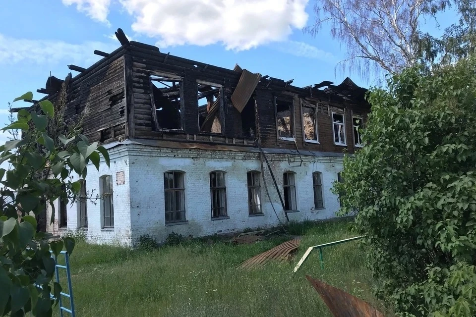 В Агро-Пустыни подрядчик сорвал разработку проекта школы. Фото: Ирина РЯЗАНСКАЯ.