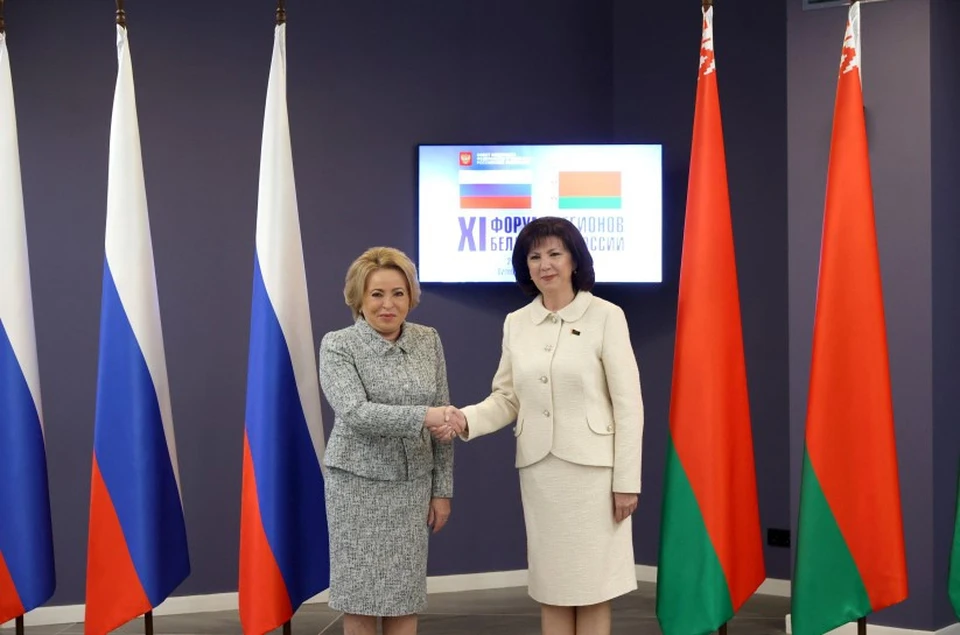 Наталья Кочанова назвала Валентину Матвиенко своей подругой в жизни. Фото: sovrep.gov.by