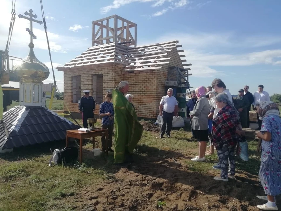 История с возведением часовни берет свое начало еще в начале 20 века