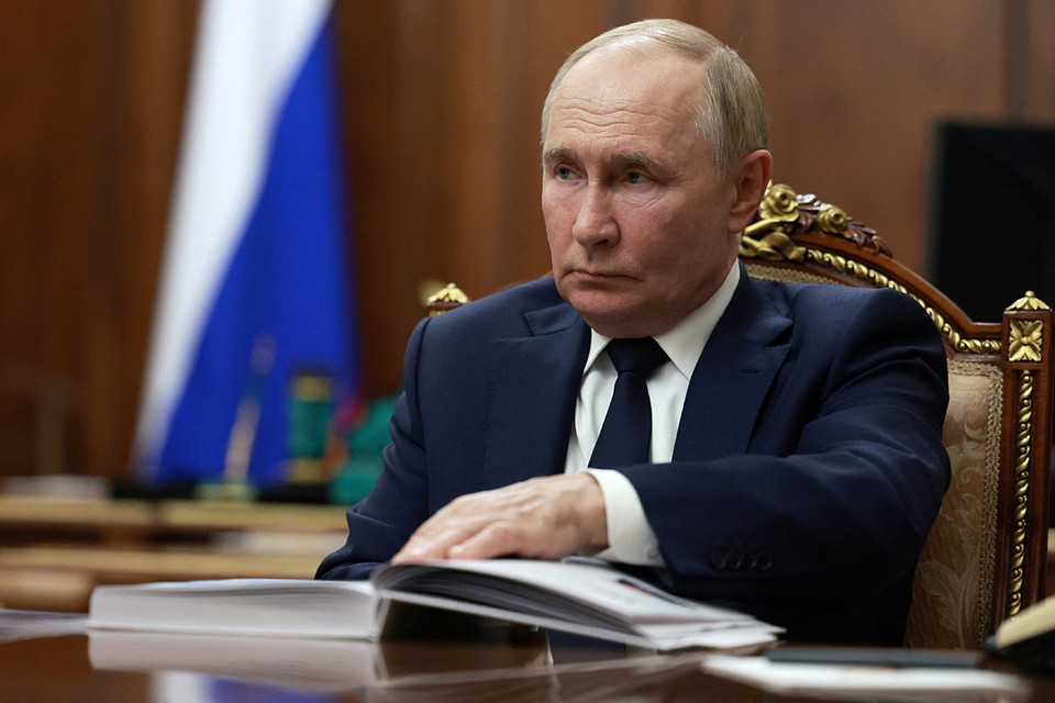 Россия привлечет ученых с мировым именем большими гонорарами: Путин подписал важные поручения