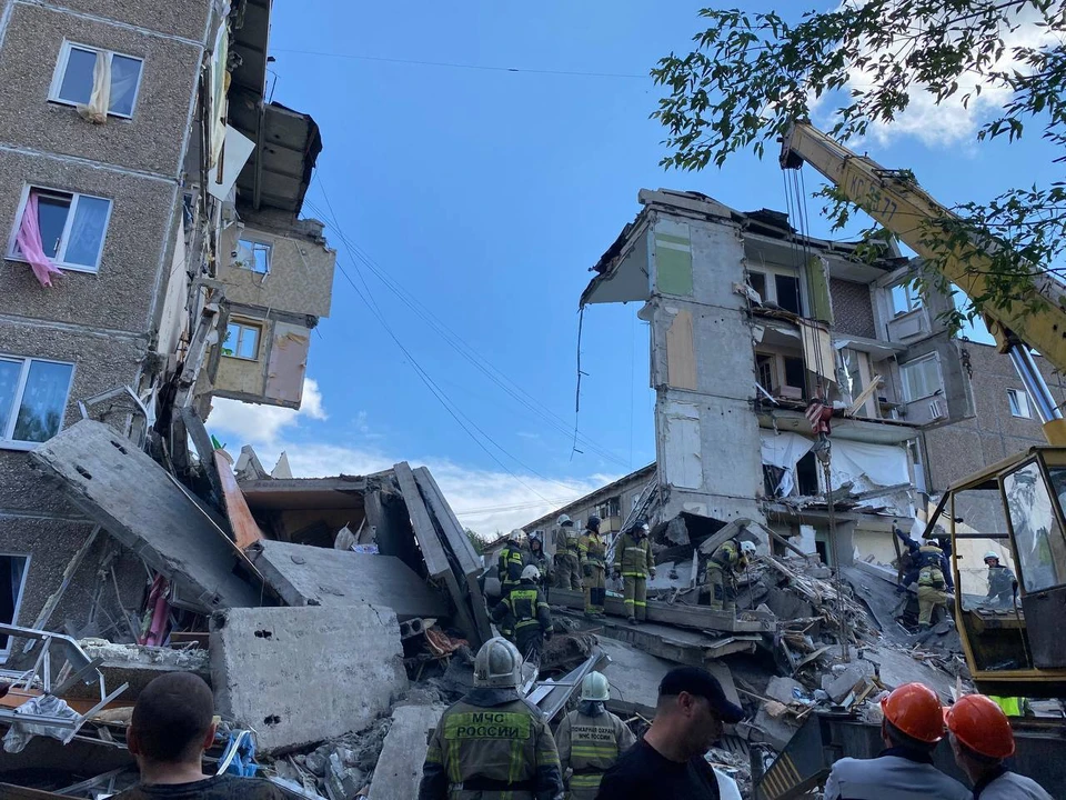 Число пострадавших при взрыве в доме в Нижнем Тагиле выросло до восьми. Фото: Владислав Пинаев