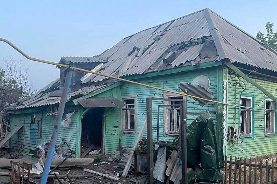 Люди из городов и сел Курской области, расположенных вблизи зоны вторжения ВСУ, эвакуируются