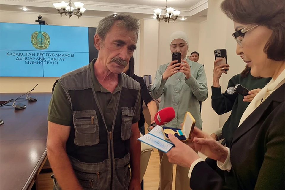 ©Адиль АЛШЕР