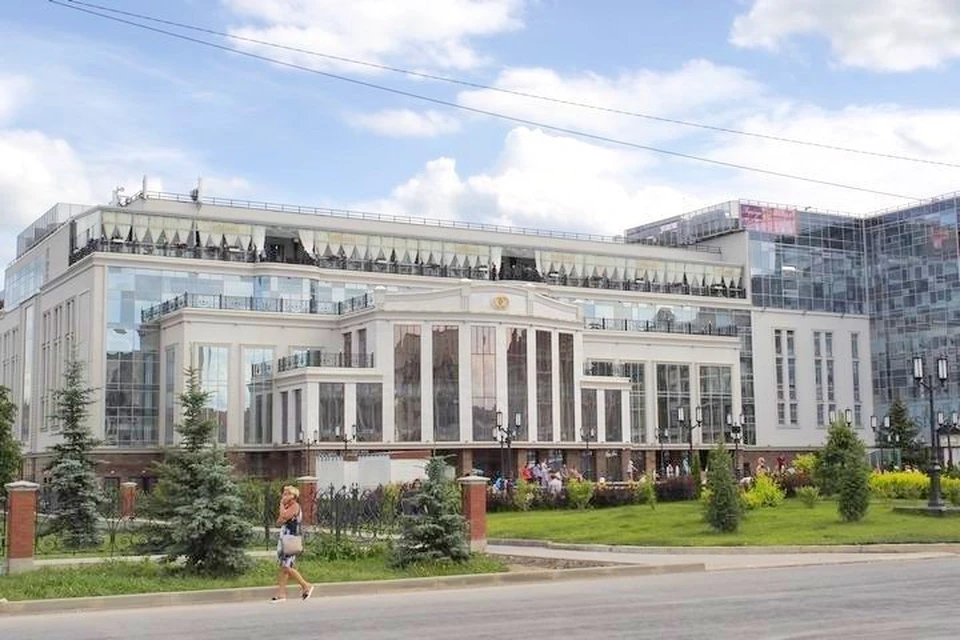В очередную «красивую» дату в Туле сыграли 30 свадеб
