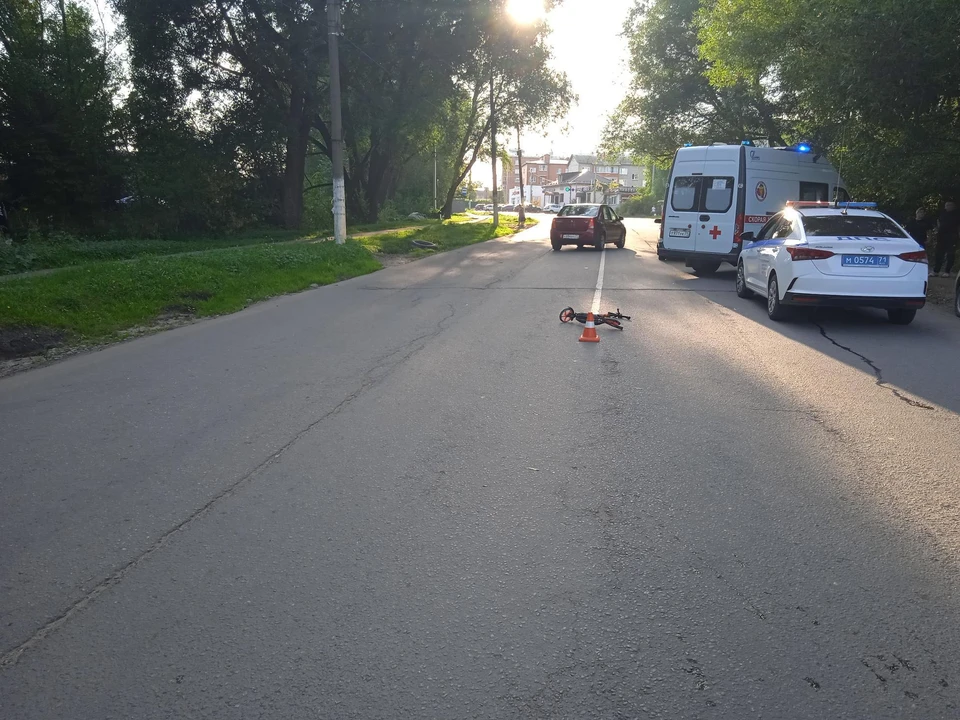 В Богородицке автомобиль «ВАЗ» сбил десятилетнюю девочку на электросамокате
