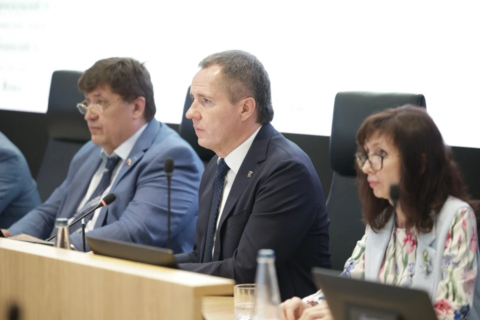 Больше 900 белгородских студентов временно трудоустроены в других регионах