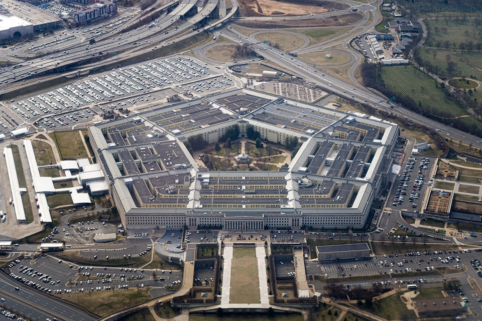В Пентагоне признали, что США разрешили ВСУ бить американским оружием по Курской области.