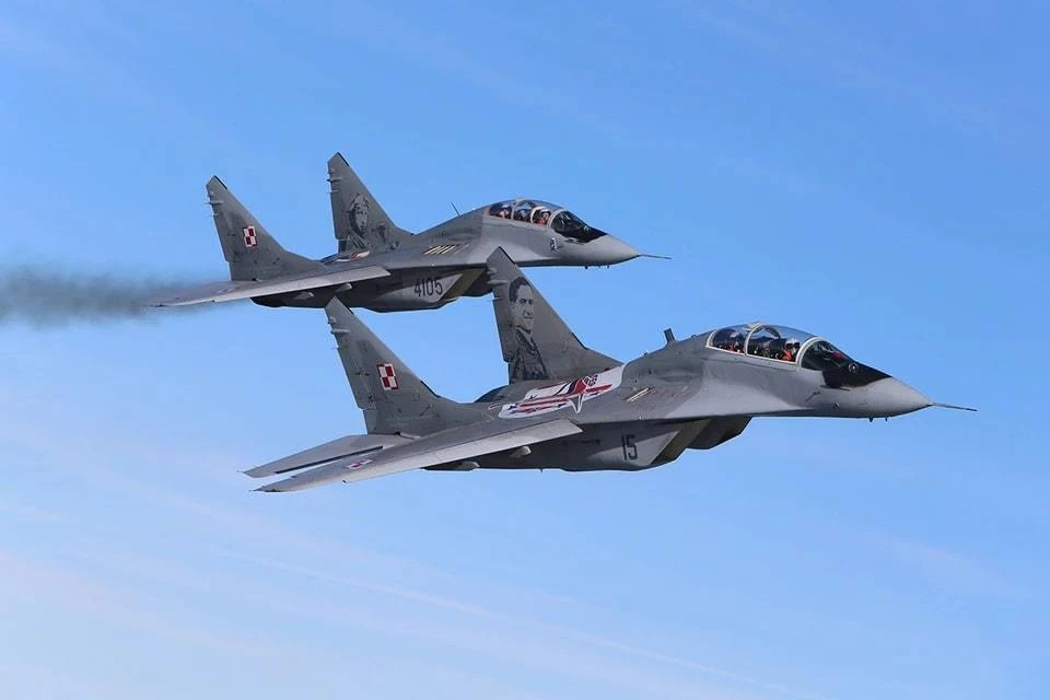 ВВС Польши подняли истребители в воздух из-за активности дальней авиации РФ