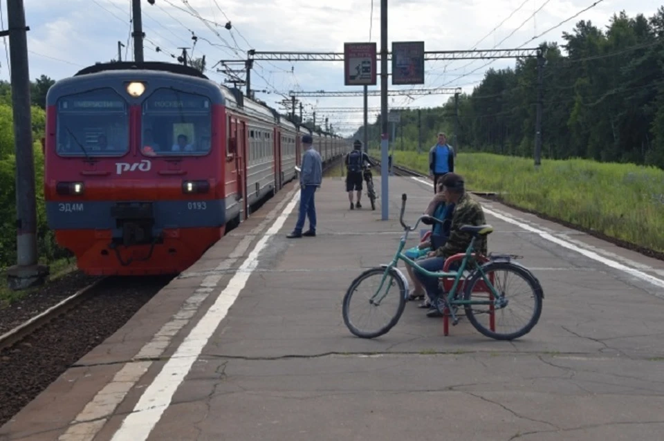 С 4 сентября пригородный поезд №6493/6482 «Старобельск — Луганск» будет курсировать по измененному расписанию