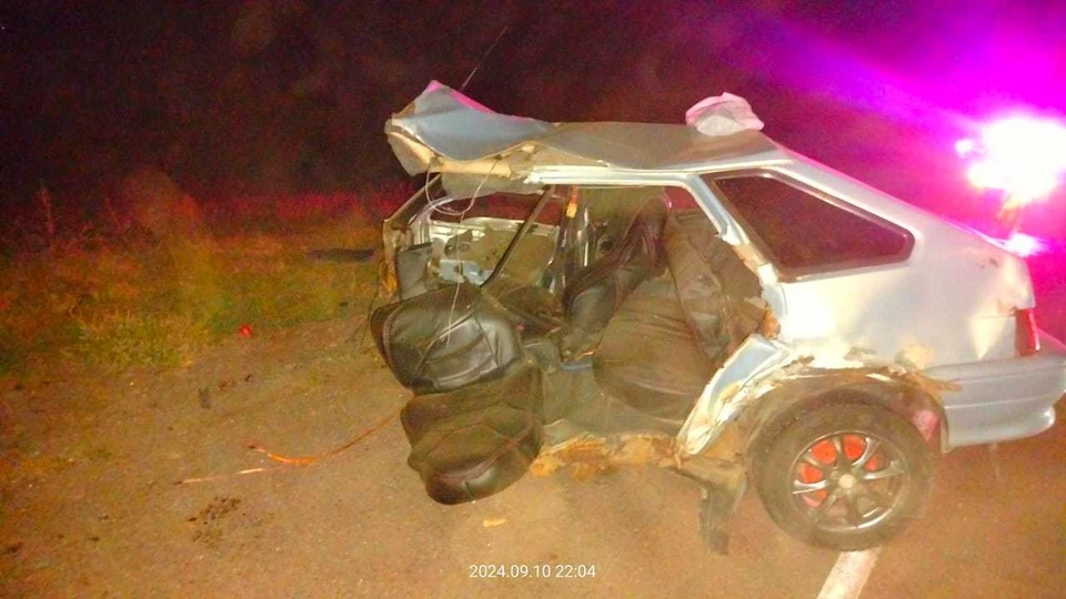 ВАЗ разорвало пополам