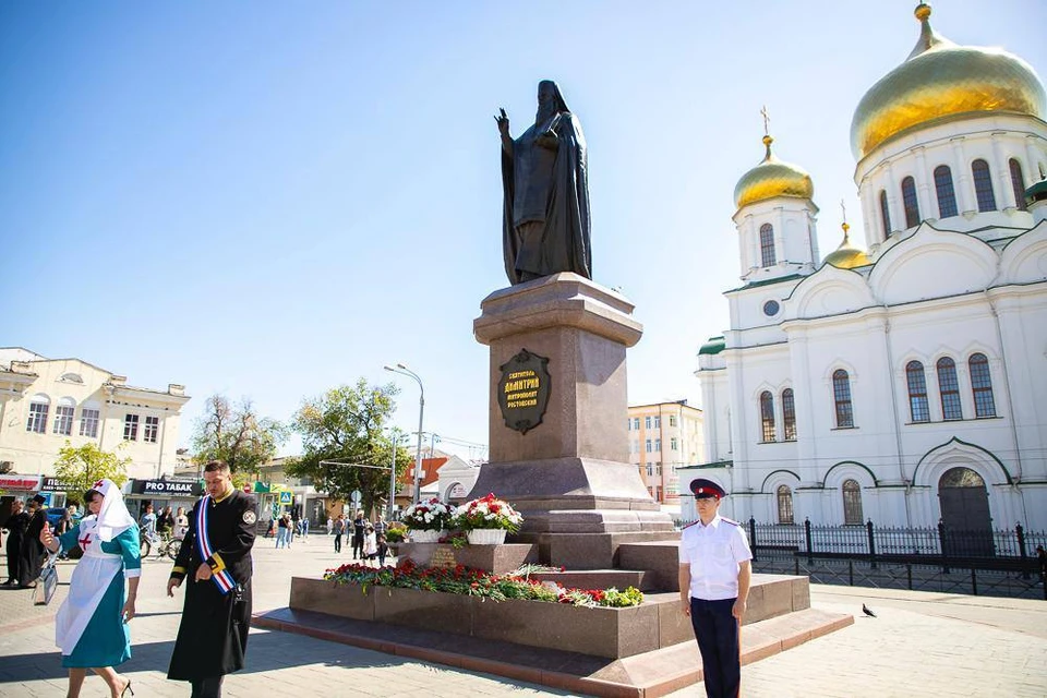 В День города ростовчане вспоминают святого покровителя донской столицы. Фото: пресс-служба администрации Ростова