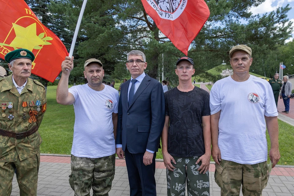 Губернатор Тульской области Дмитрий Миляев состоит в рядах РВИО, оказывает всестороннюю поддержку Тульскому региональному отделению.