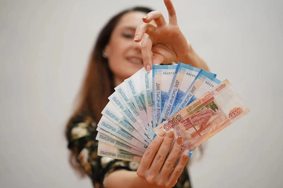 Экономист Сорокина: В России нет раздачи денег из-за устойчивого роста экономики