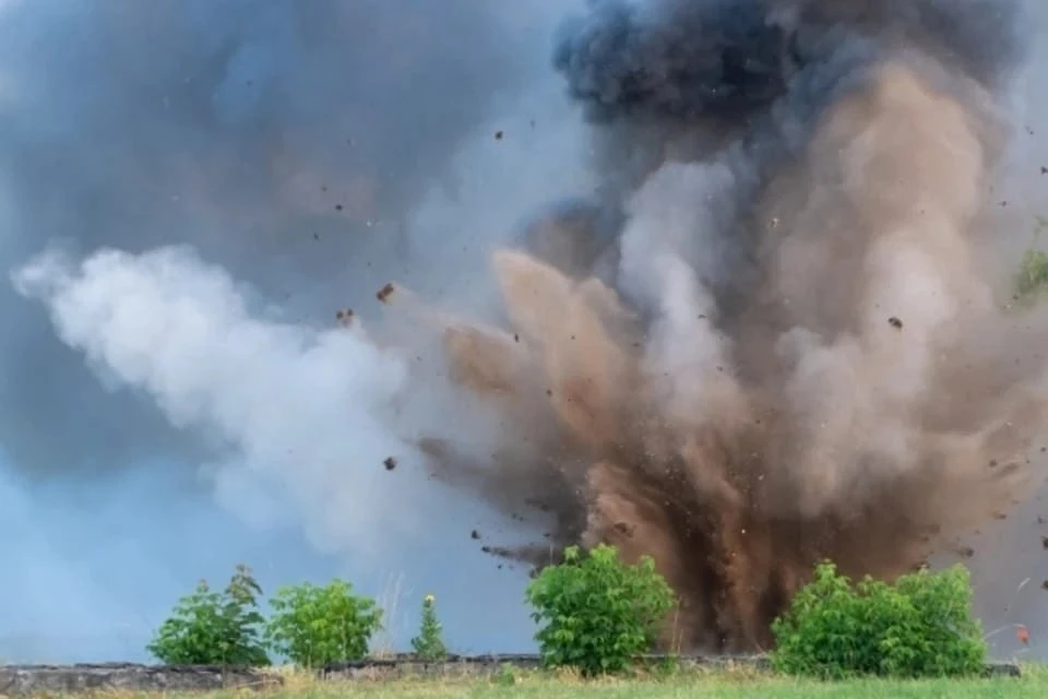 В Акимовском районе на полигоне ведут плановое уничтожение боеприпасов