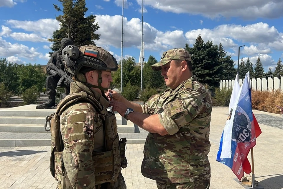 Бойцов группировки войск Центр наградили медалями за освобождение ДНР. Фото: Минобороны РФ