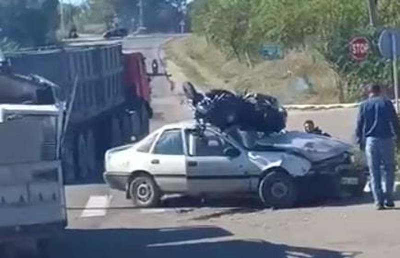В результате аварии мотоциклист доставлен в больницу. Фото:соцсети