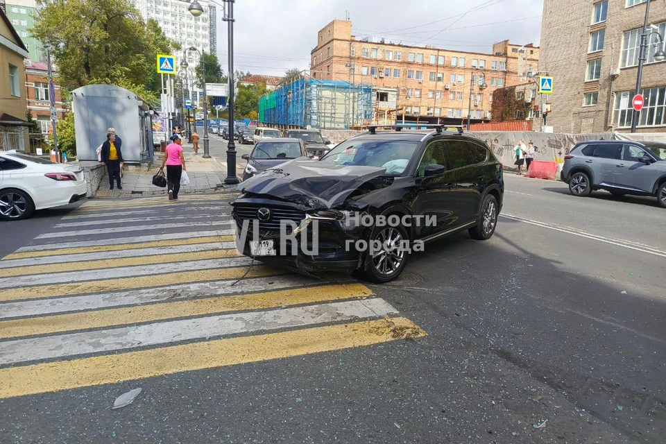 Автомобиль одного из участников аварии. Фото: VL.ru.