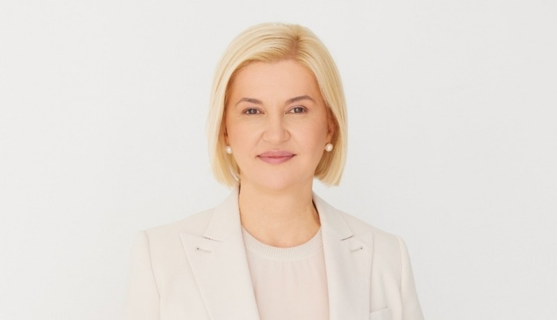 Ирина Влах, независимый кандидат на президентских выборах от 20 октября 2024 года, посвятила отдельную главу своей предвыборной программы возвращению от диктатуры к демократии