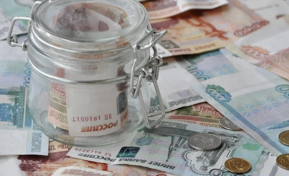 В этом году досрочно оформляется страховая пенсия по старости работникам, выработавшим педагогический стаж в 2021 году.