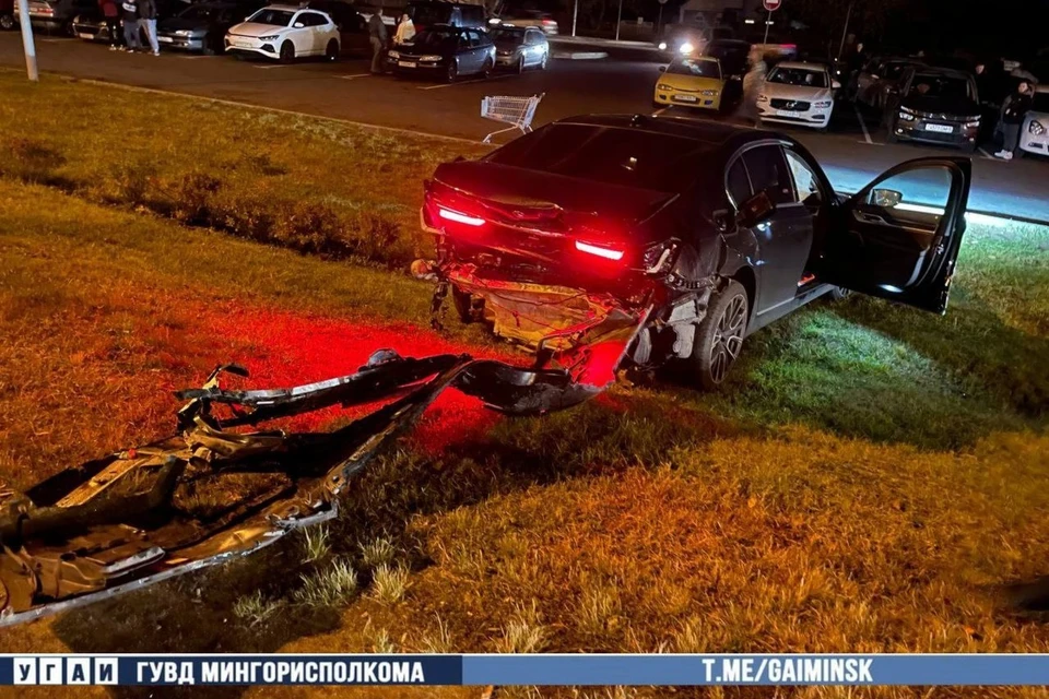 В Минске три автомобиля столкнулись на МКАД. Фото: телеграм-канал УГАИ ГУВД Мингорисполкома