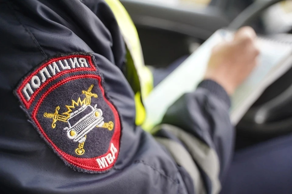 Полиция Петербурга пресекла незаконные ночные гонки, составлено 42 протокола